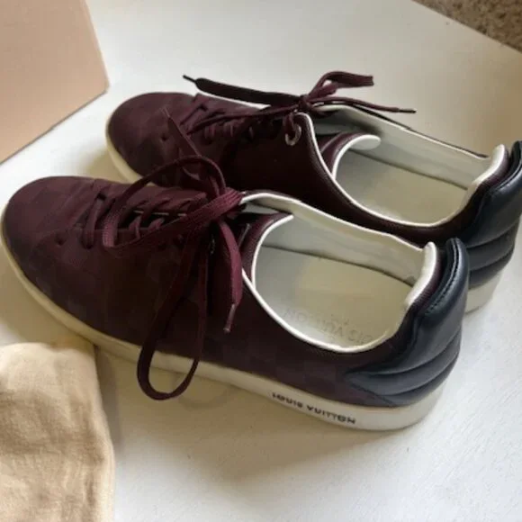 Louis Vuitton Sneakers - Picture 6 of 7